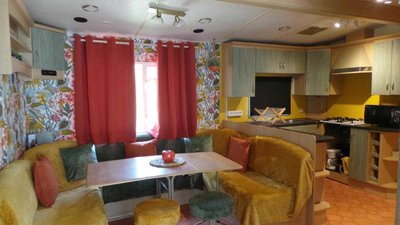 Mobil Home Chez Julie Verchaix Εξωτερικό φωτογραφία